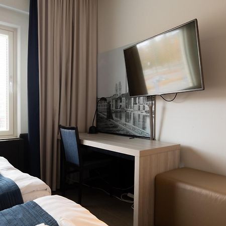 Hotel Oscar Varkaus Εξωτερικό φωτογραφία