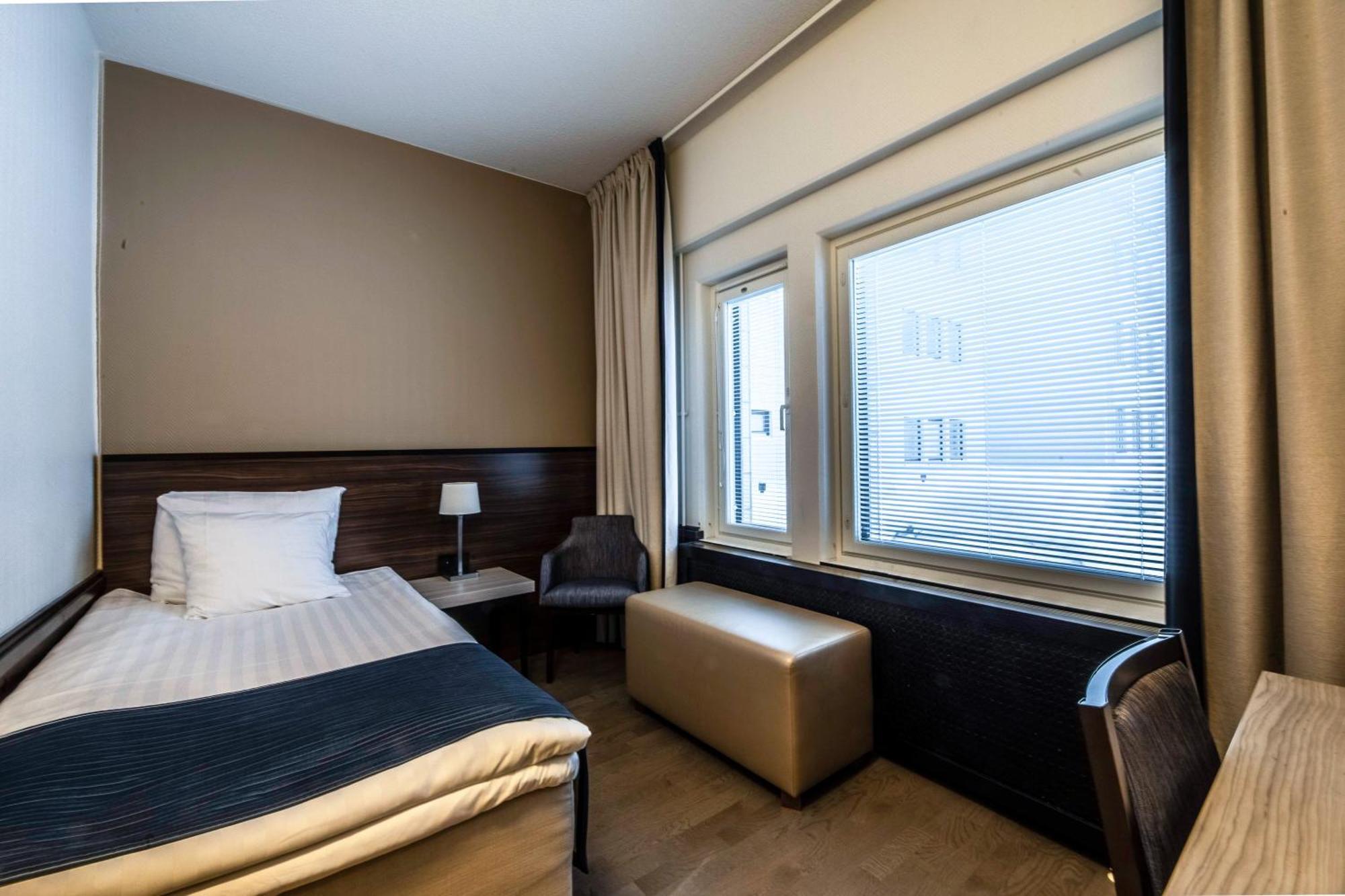 Hotel Oscar Varkaus Δωμάτιο φωτογραφία