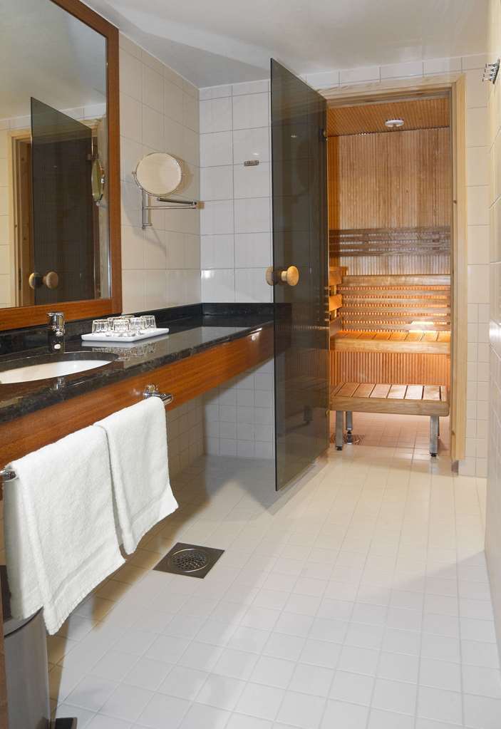 Hotel Oscar Varkaus Δωμάτιο φωτογραφία