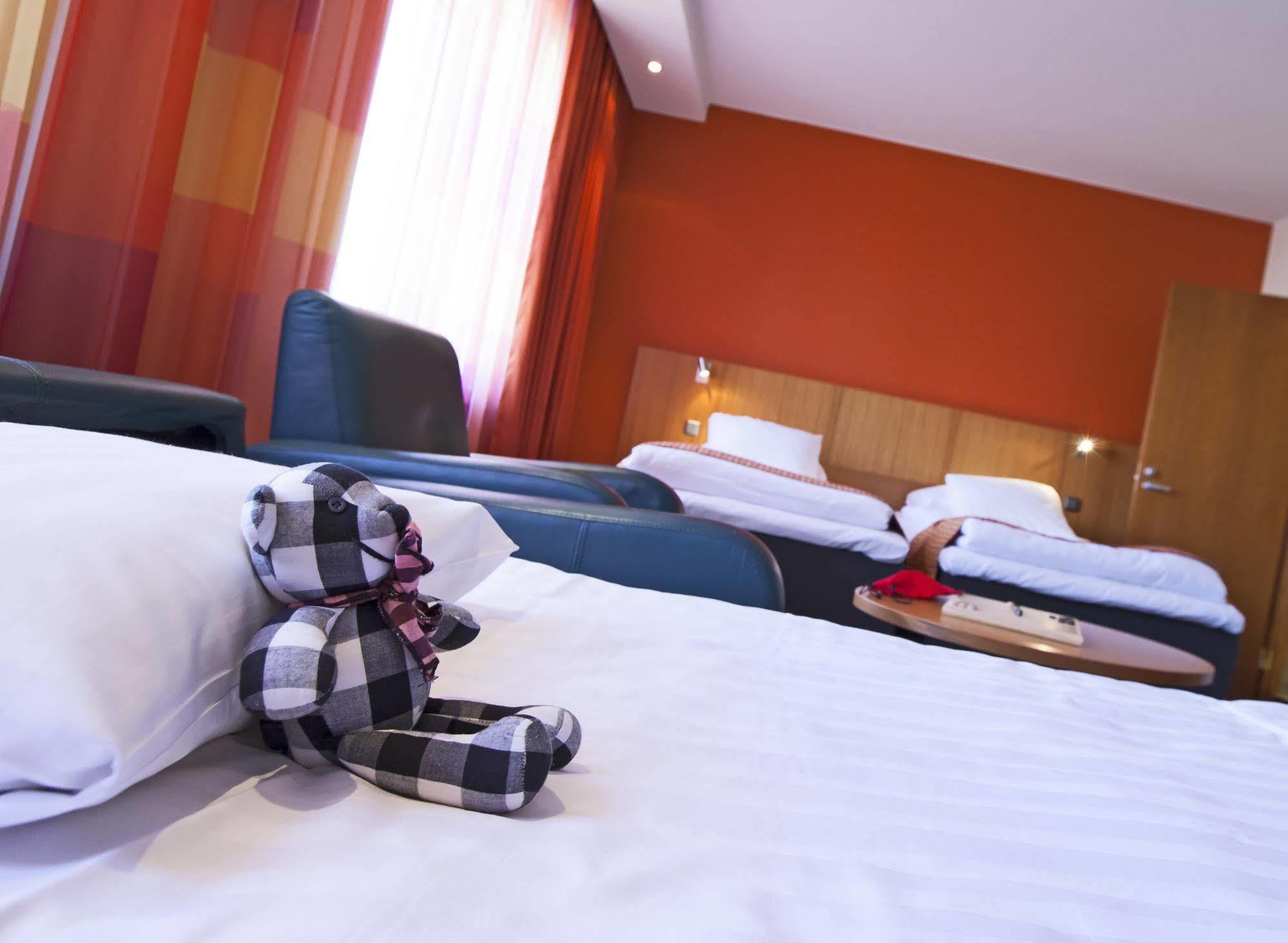 Hotel Oscar Varkaus Εξωτερικό φωτογραφία