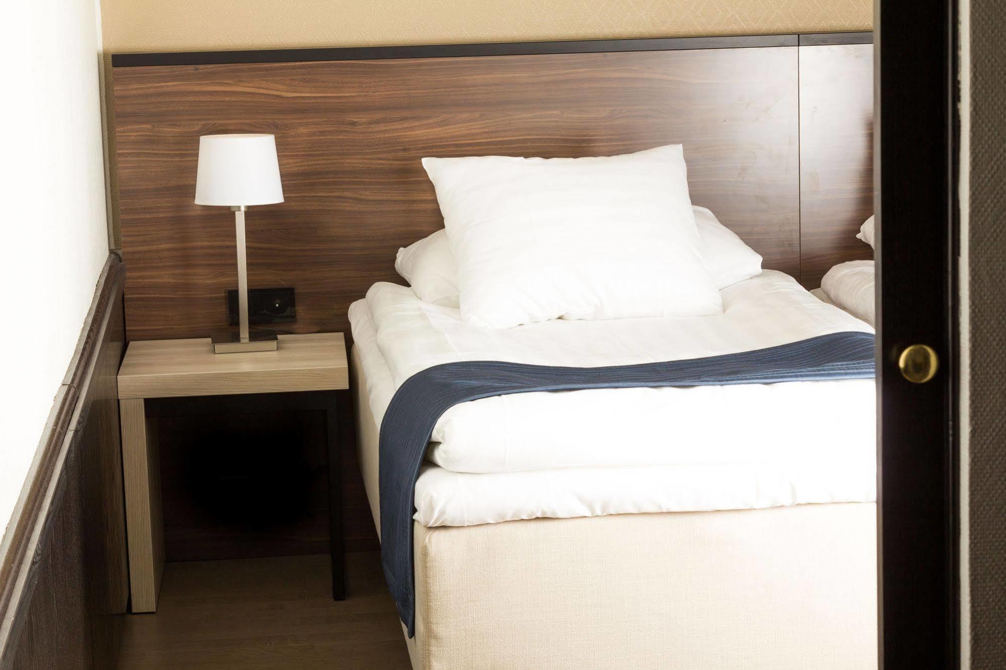 Hotel Oscar Varkaus Εξωτερικό φωτογραφία